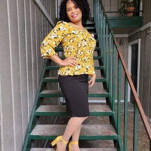 Meet your Posher, Dania